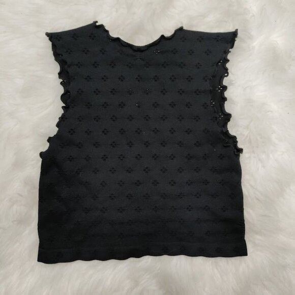 Intimately Free People Tight Fitted Whimsy Black Eyelet Sleeveless Top Size XS - Picture 2 of 10